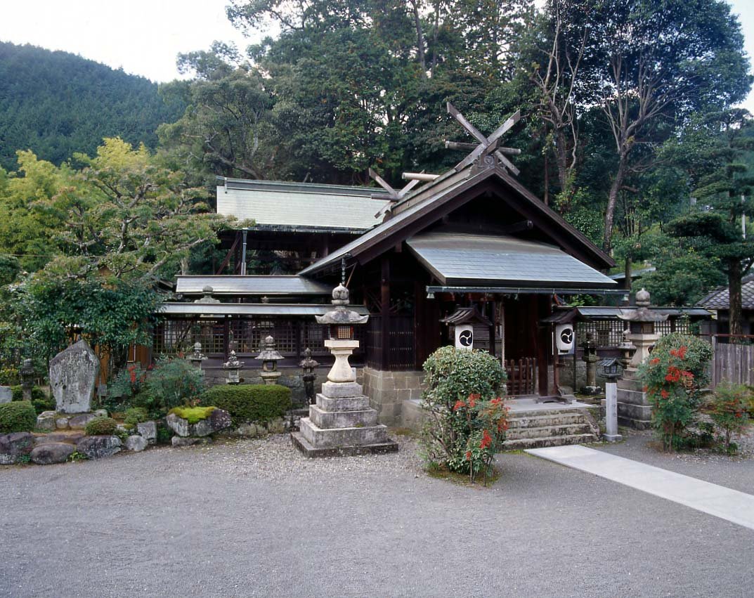 ⛩️ 히바시리 신사 이미지 1